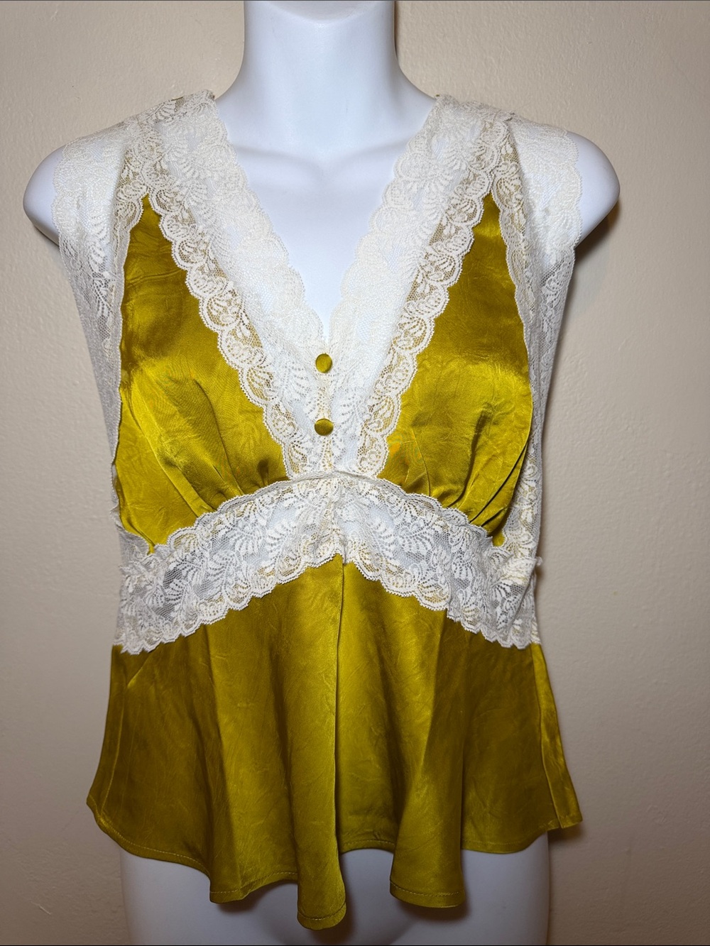 Steve Madden Olive Satin Lace-Trim V-Neck Tank